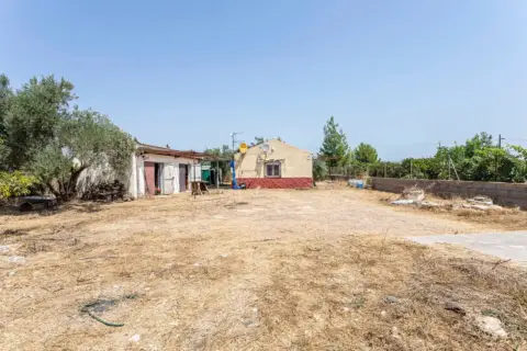 Casa en calle Les Plantaes, Poligono 6