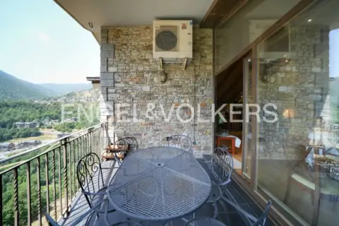 3-bedroom penthouse for sale in La Massana · 12 of 50