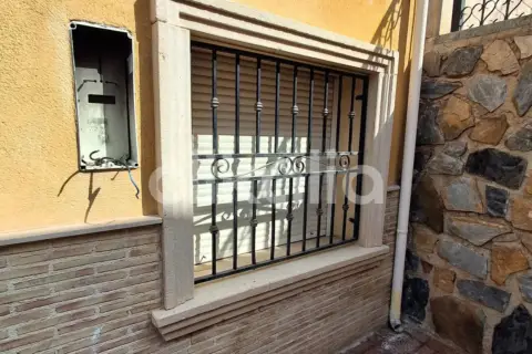 Casa adosada en Cieza