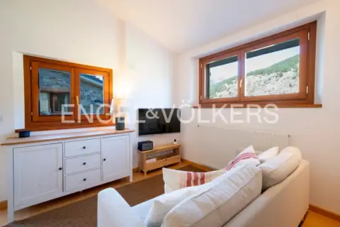 2-bedroom penthouse for sale in Canillo · 9 of 33