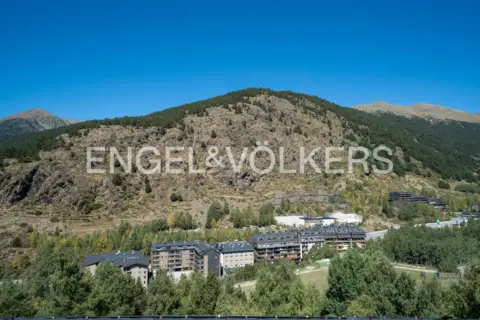 2-bedroom penthouse for sale in Canillo · 21 of 33