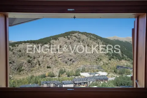 2-bedroom penthouse for sale in Canillo · 20 of 33