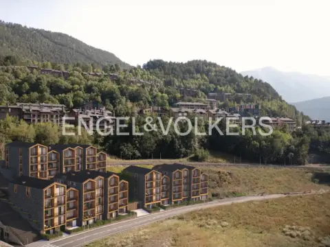 3-bedroom flat for sale in Ordino · 25 of 33