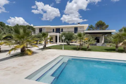 Casa en Las Vegas-El Pozanco-Adelfillas