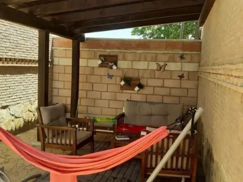 Casa adosada en Escalona