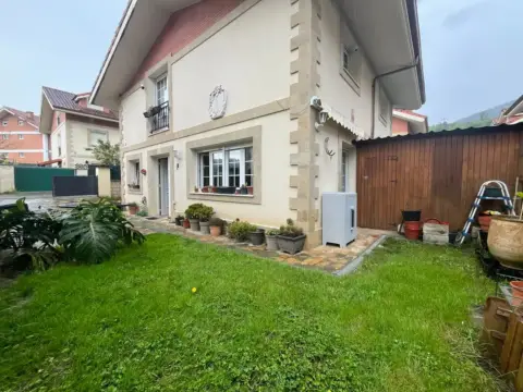 Chalet en Barrio de Rioseco, 29