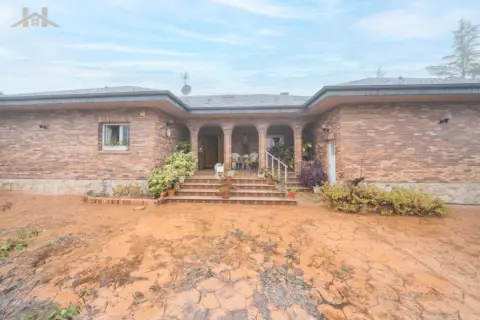 Chalet en calle Magames