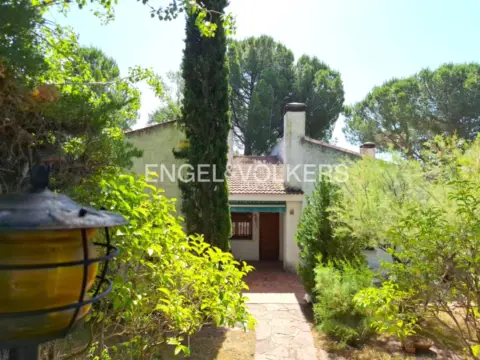 Casa en Club de Golf-Molino de la Hoz