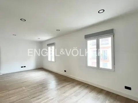 Piso en calle de Cristóbal Bordiú