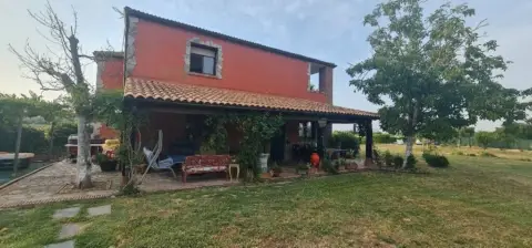 Chalet en calle N-111