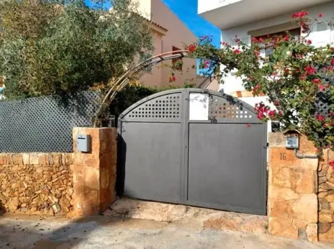 Chalet en calle Carrer de Pedro de Mendoza