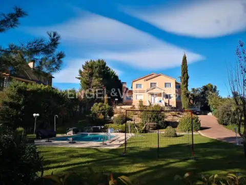 Casa en Paseo del Embajador