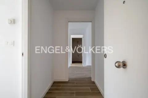 Apartamento en calle Iñiguez de Karkizano
