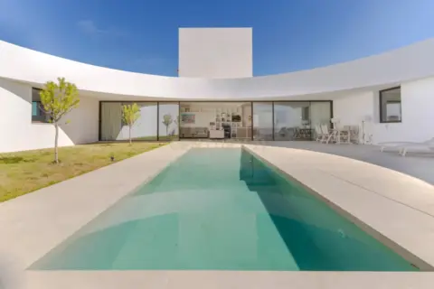 Casa en calle calle Margarita del Val, 24, El Chaparral, Spain