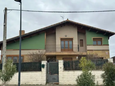 Chalet en calle Real, 113