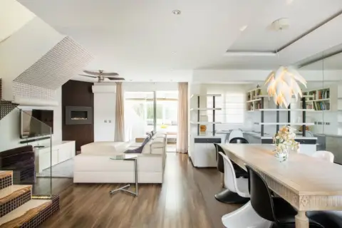 Casa adosada en Urbanización Altos del Rodeo