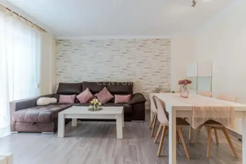 Apartamento en Avenida de las Acacias