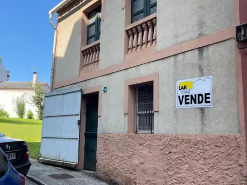 Casa en calle de la Lagoa, 4