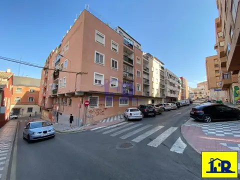 Piso en calle de Rafael López de Haro