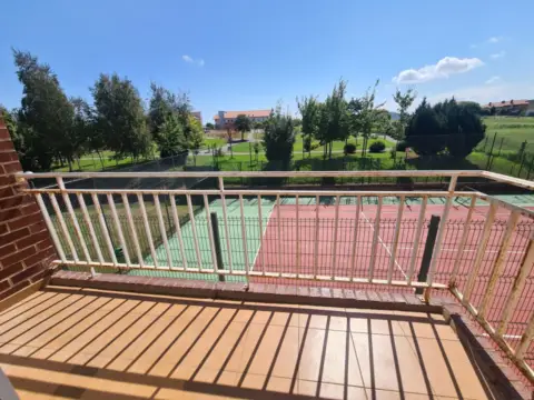 Piso en Avenida Benedicto Ruiz, 794