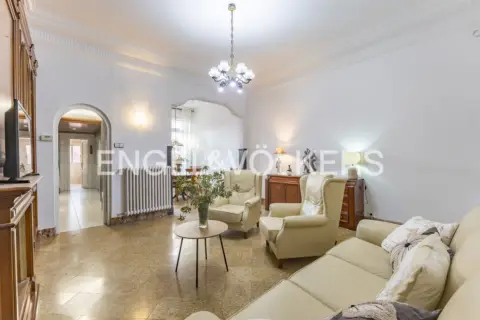 Casa en Eixample-Sant Oleguer