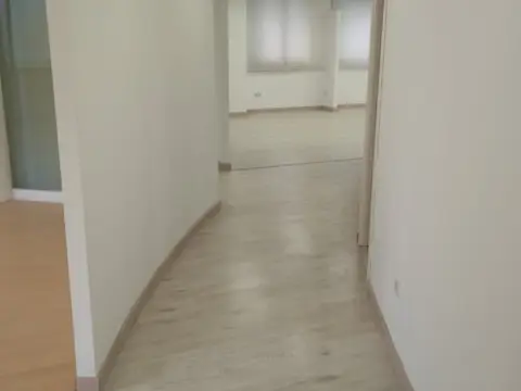 Oficina en calle Carrer Josep Bernad Amorós, nº 5