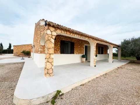 Casa rústica en calle Lugar Casas del Guardia