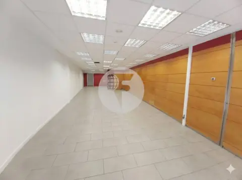 Local comercial en Montcada Centre-La Ribera