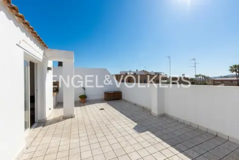 Dúplex en La Pobla de Vallbona