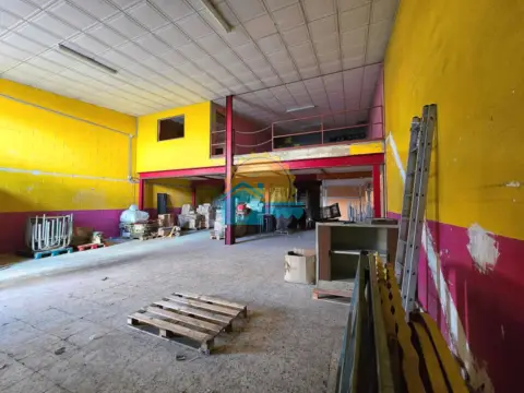 Terreno en Nuevo Parque-Los Rosales-Tráfico Pesado