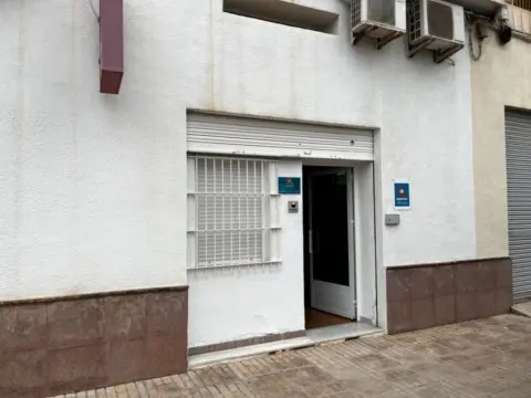 Local comercial en Avinguda de Teodomiro