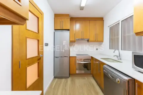 Piso en Avinguda de Suècia