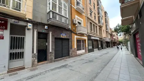 Local comercial en calle San Vicente, 2