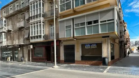 Local comercial en calle de la Caridad