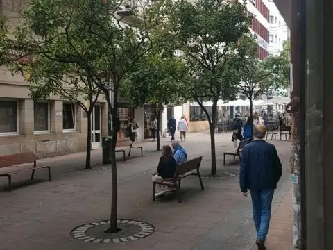 Local comercial en Plaza de San José, 2