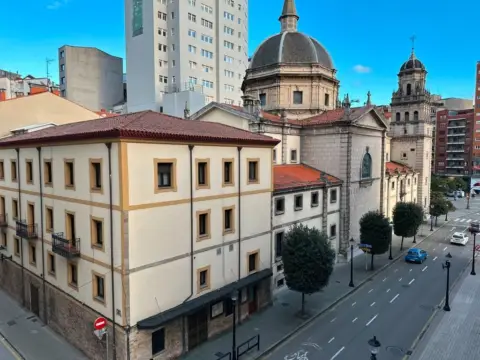 Piso en calle Cai calle Pedro Duro