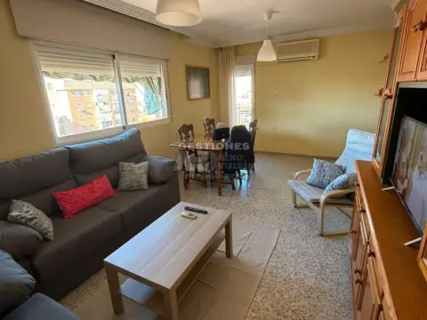 Piso en calle de Juan Pedro Mesa de León