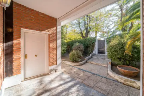 Casa en calle de Madrid