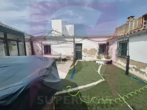 Casa en calle Rafael Gil Gonzalez