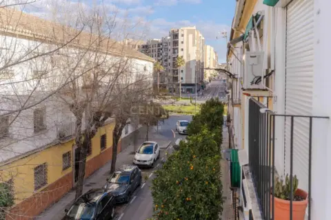 Apartamento en calle Sagrada Familia, 3