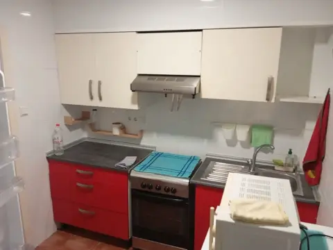 Piso en Reina Victoria-Poeta Miguel Hernández