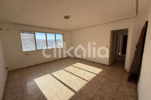 Piso en La Fama