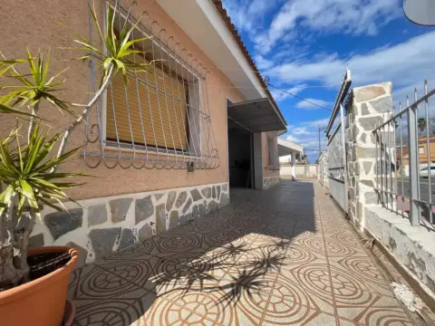 Chalet en Avenida del Taibilla, 48