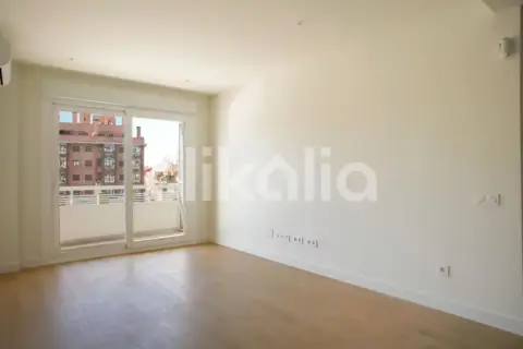 Piso en Valdeacederas