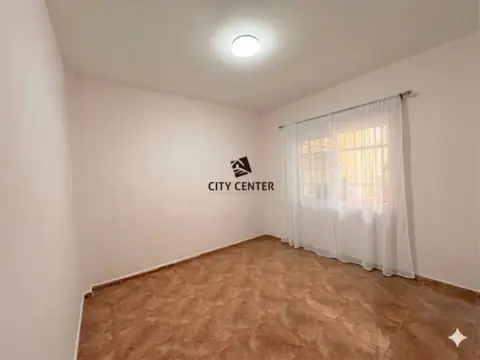 Piso en calle calle Isla de San Borondon