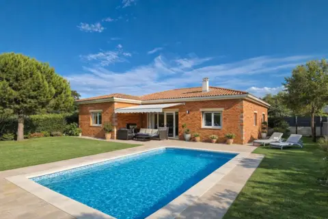 Chalet en calle 2ª Avenida