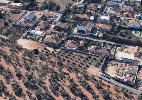 Terreno en Entrenúcleos