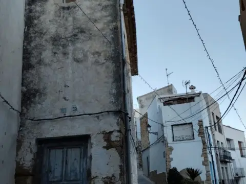 Casa rústica en Cervera del Maestre