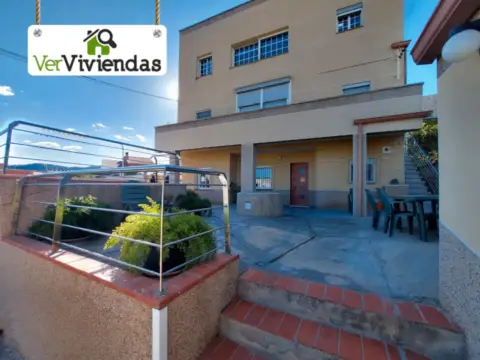 Casa en Carrer de Rafael Casanova, 140