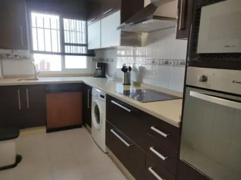 Piso en calle Sargenta